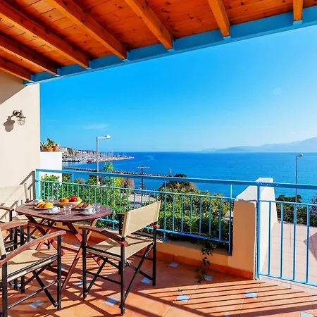 Idyllic Beachfront House Apartment Agios Nikolaos (Crete)