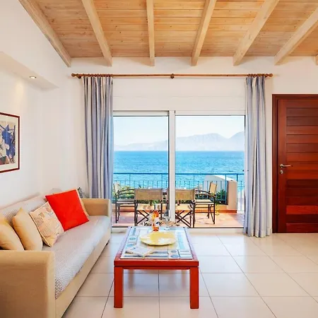 Idyllic Beachfront House Agios Nikolaos (Crete)