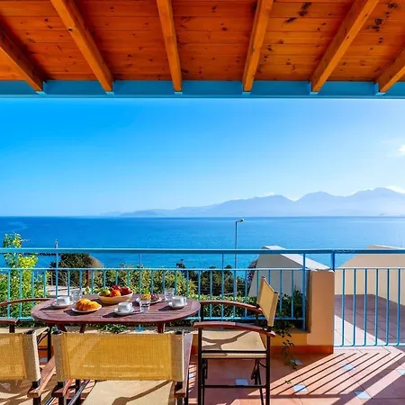 Idyllic Beachfront House * Agios Nikolaos (Crete)